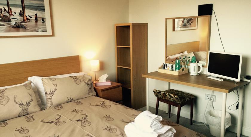 36 Heritage House Кингтон Номер фото